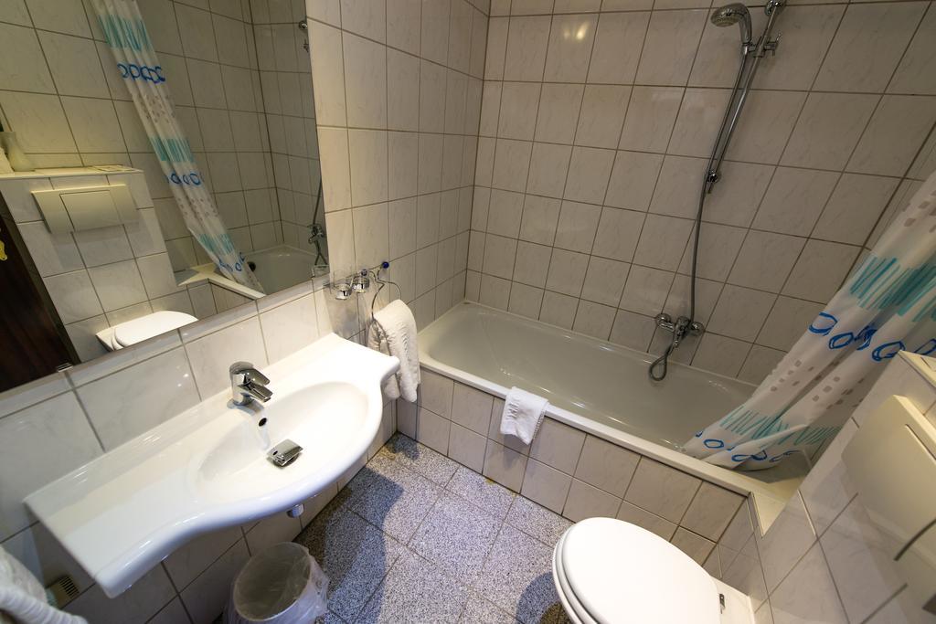 Ravel International Hotel Offenbach am Main Kültér fotó