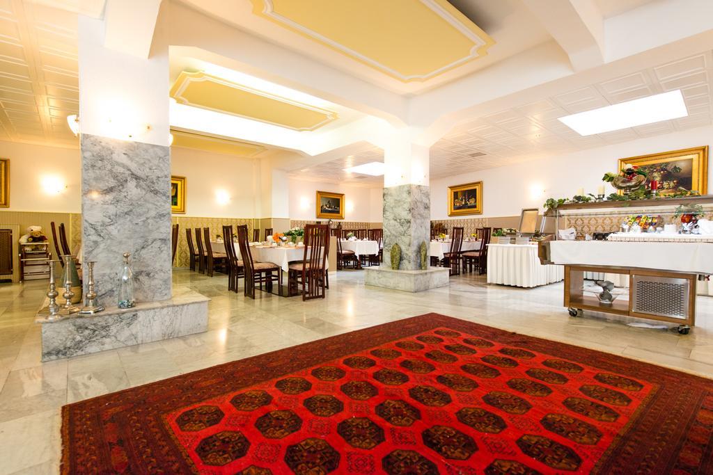Ravel International Hotel Offenbach am Main Kültér fotó